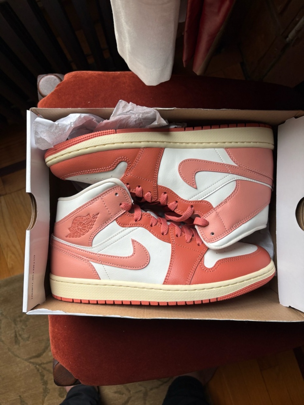 Women’s Nike Air Jordan 1 Mid - Brand New